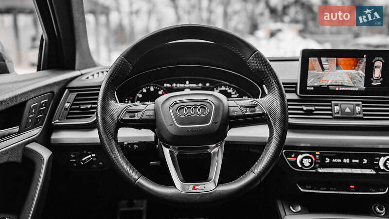 Позашляховик / Кросовер Audi Q5 2018 в Рівному