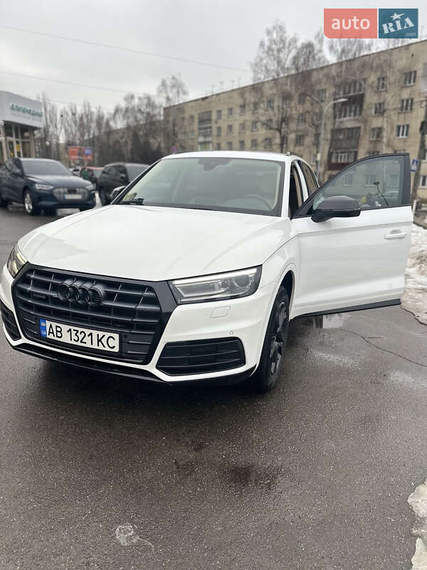 Внедорожник / Кроссовер Audi Q5 2018 в Виннице фото 12 Внедорожник / Кроссовер Audi Q5 2018 в Виннице