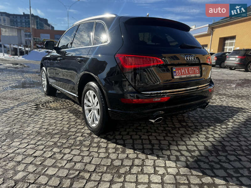 Позашляховик / Кросовер Audi Q5 2015 в Луцьку