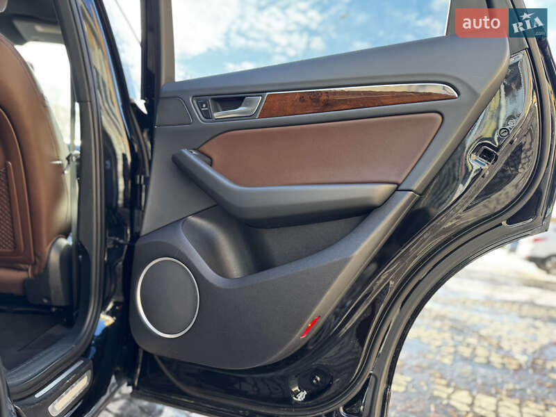 Позашляховик / Кросовер Audi Q5 2015 в Луцьку