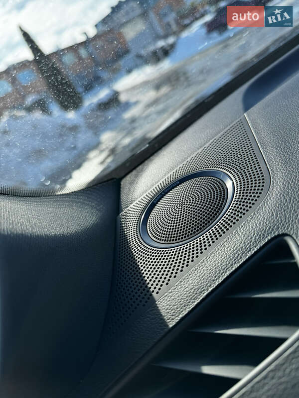 Позашляховик / Кросовер Audi Q5 2015 в Луцьку