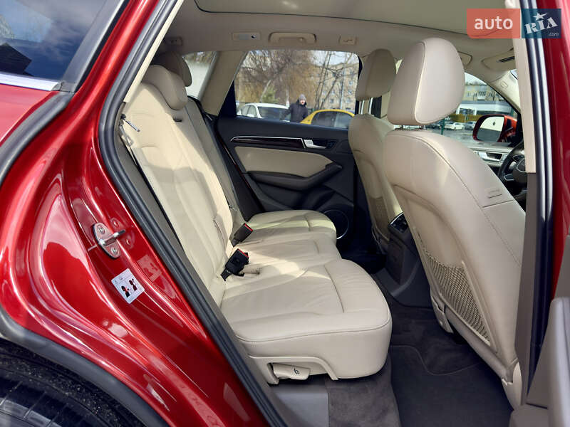 Позашляховик / Кросовер Audi Q5 2014 в Вінниці