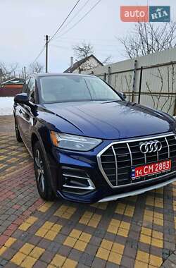 Позашляховик / Кросовер Audi Q5 2021 в Івано-Франківську