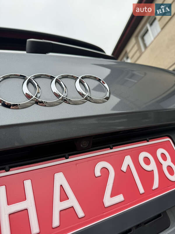 Внедорожник / Кроссовер Audi Q5 2018 в Владимире фото 44 Внедорожник / Кроссовер Audi Q5 2018 в Владимире