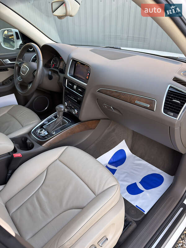 Внедорожник / Кроссовер Audi Q5 2015 в Ивано-Франковске фото 15 Внедорожник / Кроссовер Audi Q5 2015 в Ивано-Франковске