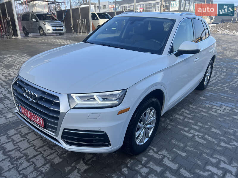 Позашляховик / Кросовер Audi Q5 2018 в Тернополі
