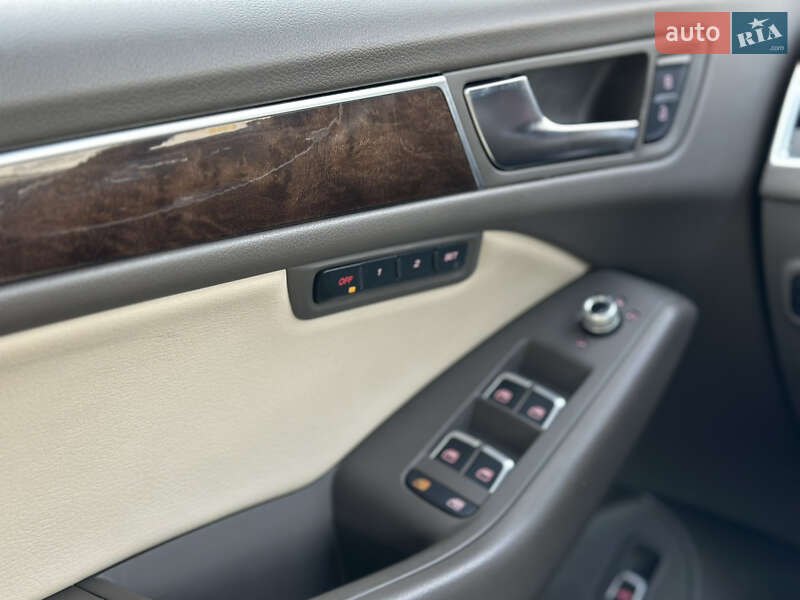 Позашляховик / Кросовер Audi Q5 2015 в Луцьку