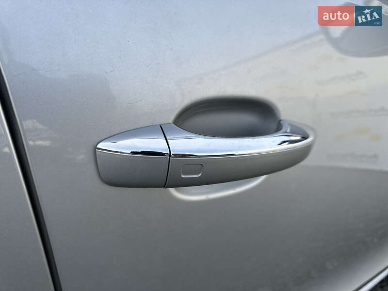 Позашляховик / Кросовер Audi Q5 2015 в Луцьку