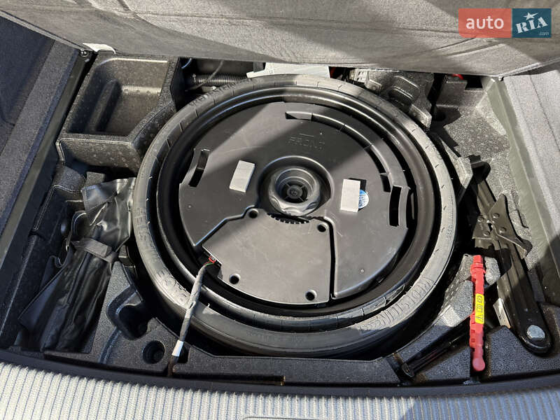 Внедорожник / Кроссовер Audi Q5 2020 в Стрые