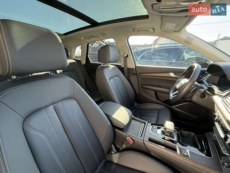 Внедорожник / Кроссовер Audi Q5 2020 в Стрые