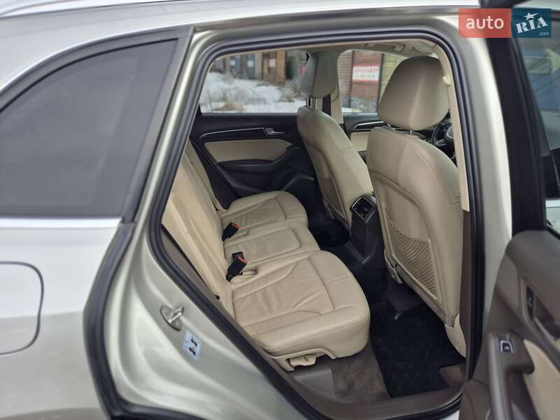 Внедорожник / Кроссовер Audi Q5 2015 в Киеве фото 16 Внедорожник / Кроссовер Audi Q5 2015 в Киеве