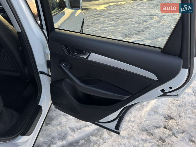 Внедорожник / Кроссовер Audi Q5 2016 в Умани