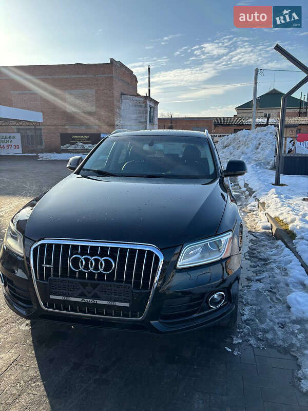 Позашляховик / Кросовер Audi Q5 2015 в Лубнах