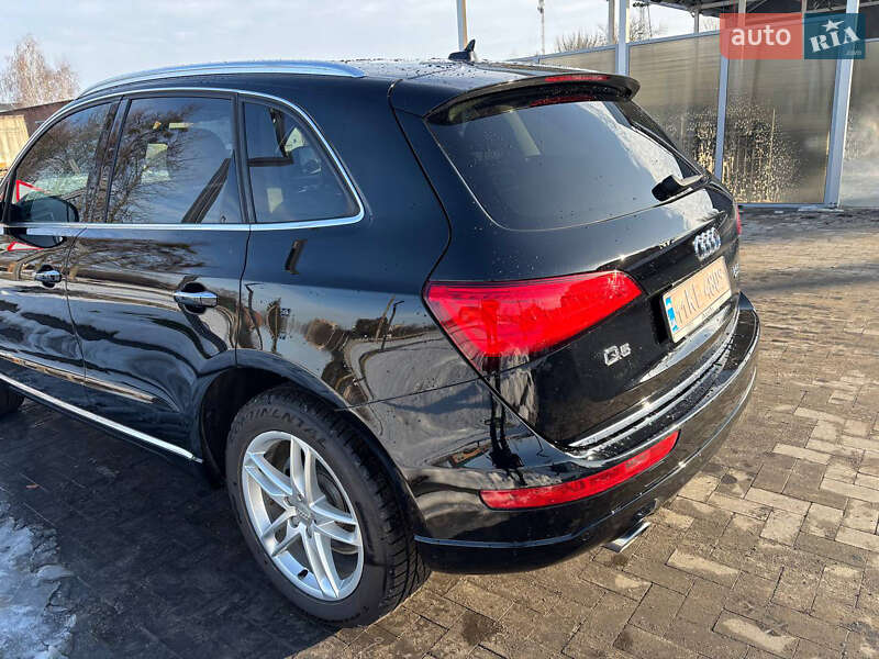 Позашляховик / Кросовер Audi Q5 2015 в Лубнах