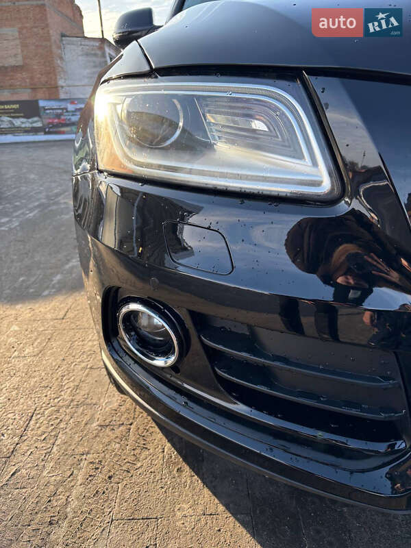 Позашляховик / Кросовер Audi Q5 2015 в Лубнах