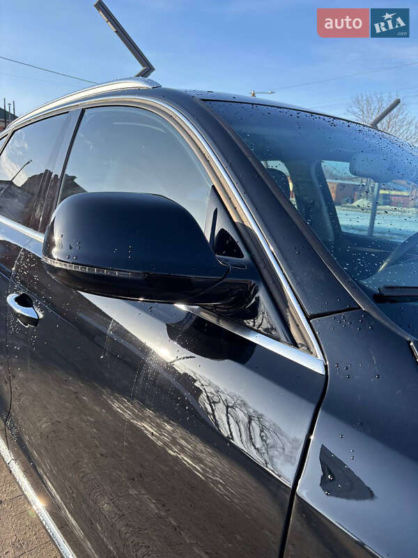 Позашляховик / Кросовер Audi Q5 2015 в Лубнах