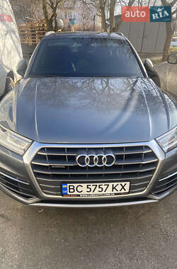 Позашляховик / Кросовер Audi Q5 2018 в Пустомитах