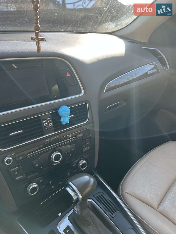 Внедорожник / Кроссовер Audi Q5 2014 в Тернополе