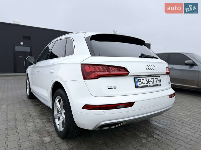 Позашляховик / Кросовер Audi Q5 2017 в Львові фото 7 Позашляховик / Кросовер Audi Q5 2017 в Львові