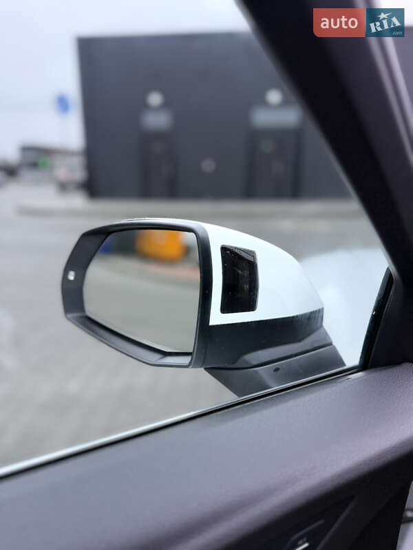 Позашляховик / Кросовер Audi Q5 2017 в Львові фото 15 Позашляховик / Кросовер Audi Q5 2017 в Львові