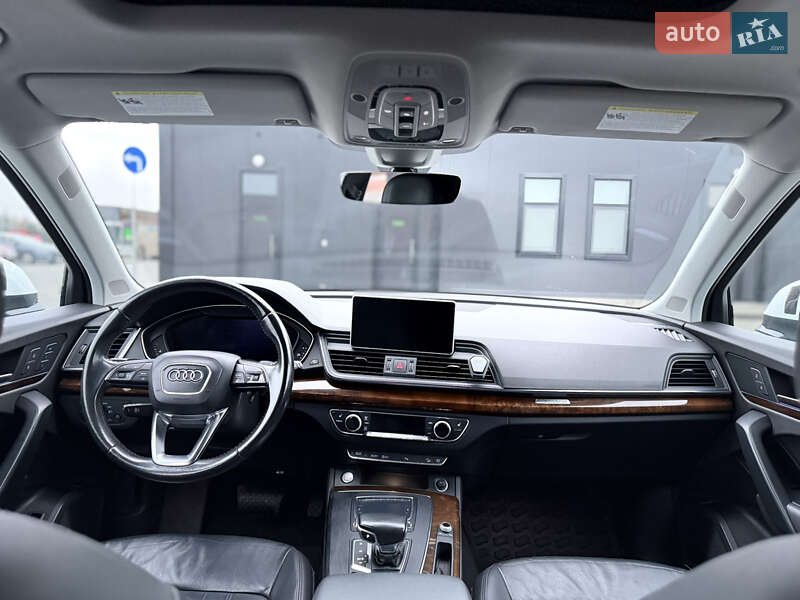 Позашляховик / Кросовер Audi Q5 2017 в Львові фото 16 Позашляховик / Кросовер Audi Q5 2017 в Львові