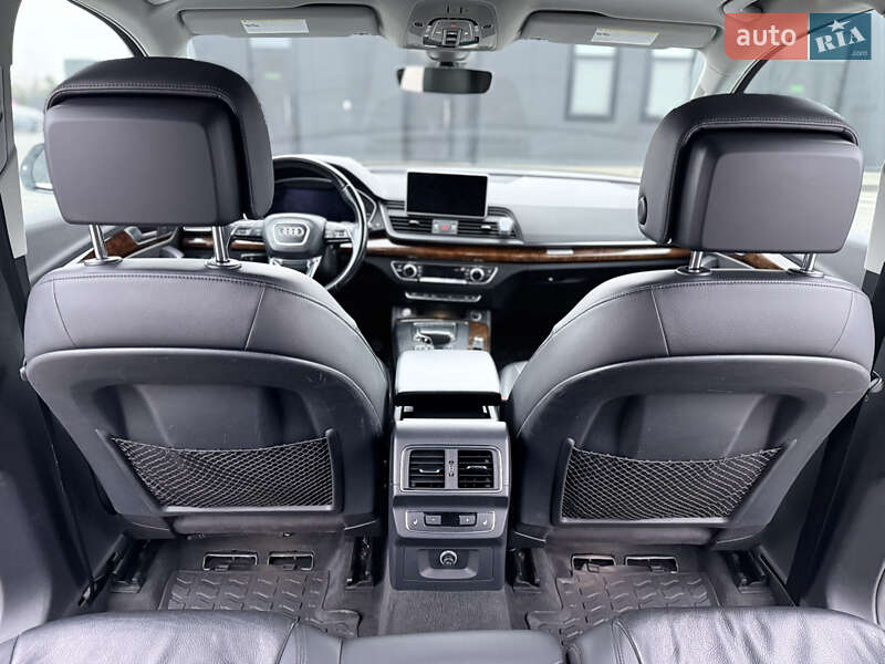 Позашляховик / Кросовер Audi Q5 2017 в Львові фото 23 Позашляховик / Кросовер Audi Q5 2017 в Львові