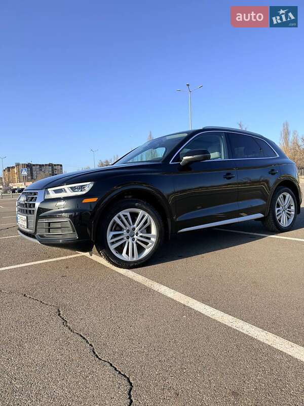 Позашляховик / Кросовер Audi Q5 2019 в Кривому Розі