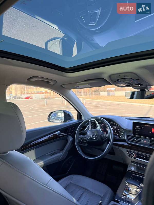 Позашляховик / Кросовер Audi Q5 2019 в Кривому Розі