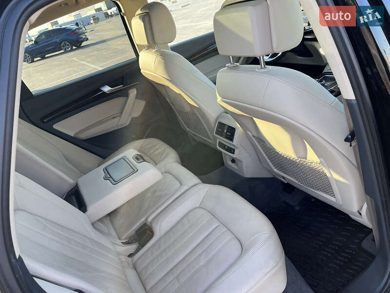 Внедорожник / Кроссовер Audi Q5 2018 в Львове