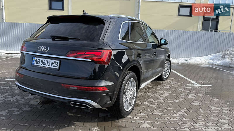 Позашляховик / Кросовер Audi Q5 2022 в Києві