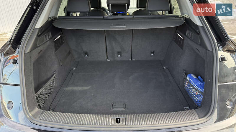 Позашляховик / Кросовер Audi Q5 2022 в Києві