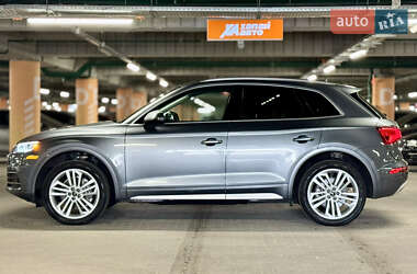 Внедорожник / Кроссовер Audi Q5 2020 в Киеве