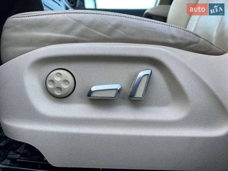 Позашляховик / Кросовер Audi Q5 2014 в Львові