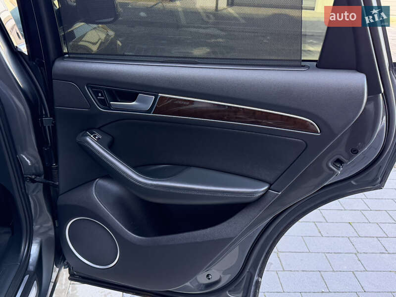 Позашляховик / Кросовер Audi Q5 2015 в Ковелі