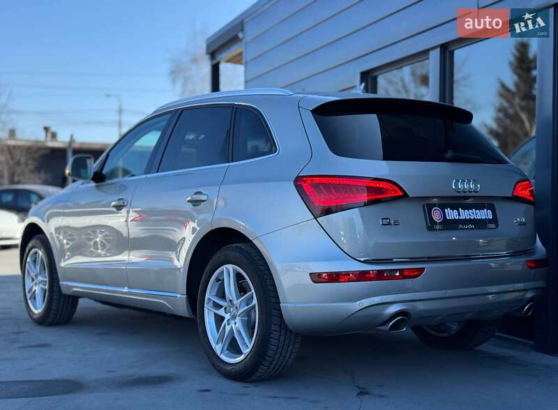 Внедорожник / Кроссовер Audi Q5 2015 в Ровно