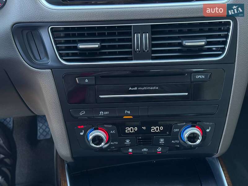 Внедорожник / Кроссовер Audi Q5 2015 в Ровно