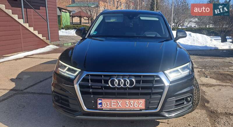 Позашляховик / Кросовер Audi Q5 2020 в Полтаві