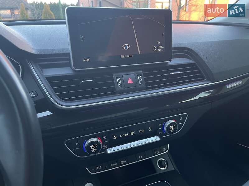 Позашляховик / Кросовер Audi Q5 2017 в Львові фото 22 Позашляховик / Кросовер Audi Q5 2017 в Львові