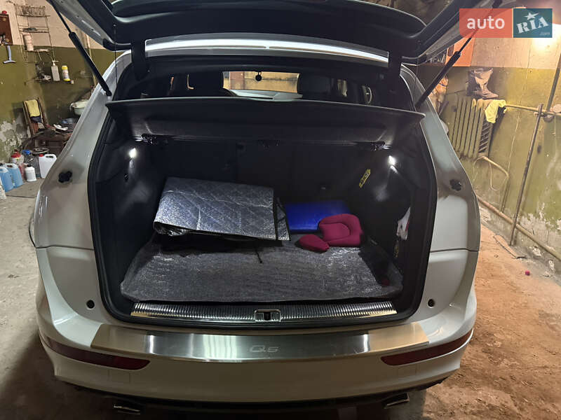 Позашляховик / Кросовер Audi Q5 2015 в Чернігові фото 56 Позашляховик / Кросовер Audi Q5 2015 в Чернігові