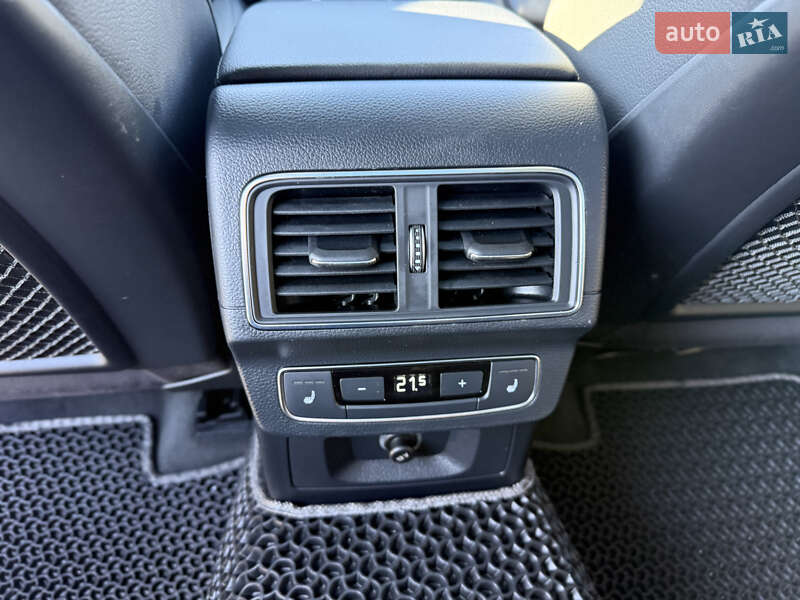 Позашляховик / Кросовер Audi Q5 2018 в Києві фото 27 Позашляховик / Кросовер Audi Q5 2018 в Києві