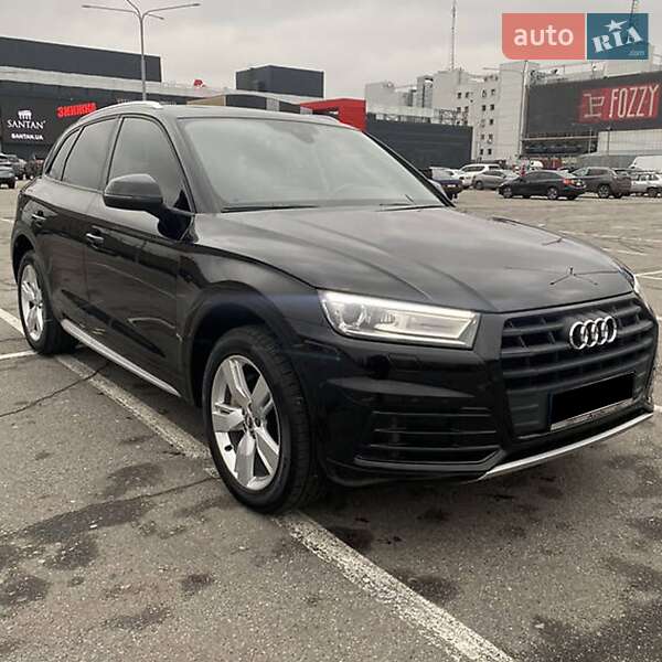 Позашляховик / Кросовер Audi Q5 2017 в Києві