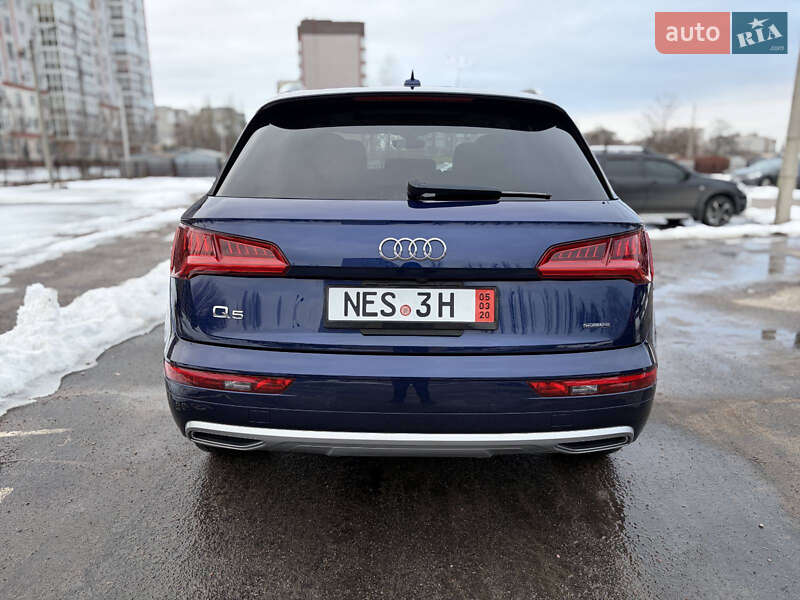 Внедорожник / Кроссовер Audi Q5 2020 в Кременчуге