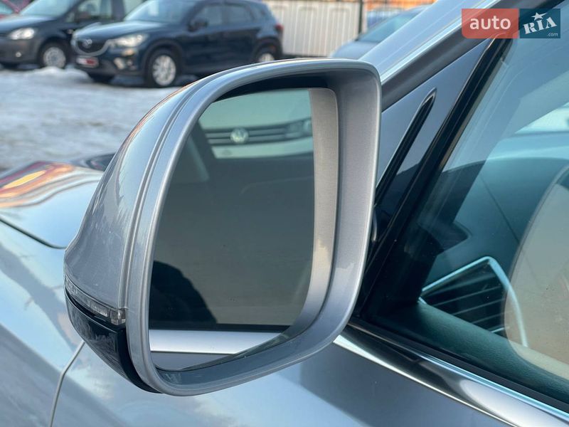 Позашляховик / Кросовер Audi Q5 2017 в Києві фото 17 Позашляховик / Кросовер Audi Q5 2017 в Києві