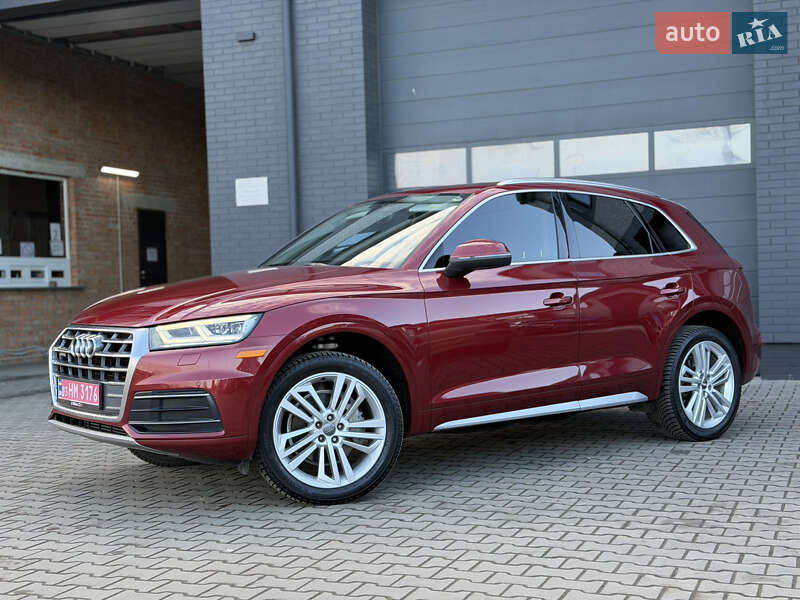 Позашляховик / Кросовер Audi Q5 2018 в Луцьку фото 5 Позашляховик / Кросовер Audi Q5 2018 в Луцьку