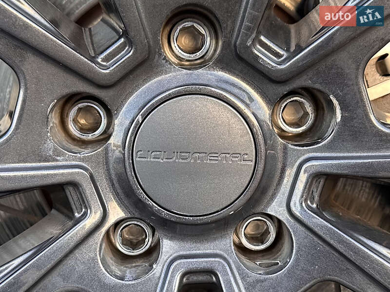 Позашляховик / Кросовер Audi Q5 2011 в Луцьку