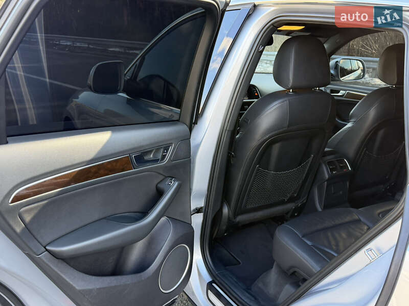 Позашляховик / Кросовер Audi Q5 2016 в Ковелі