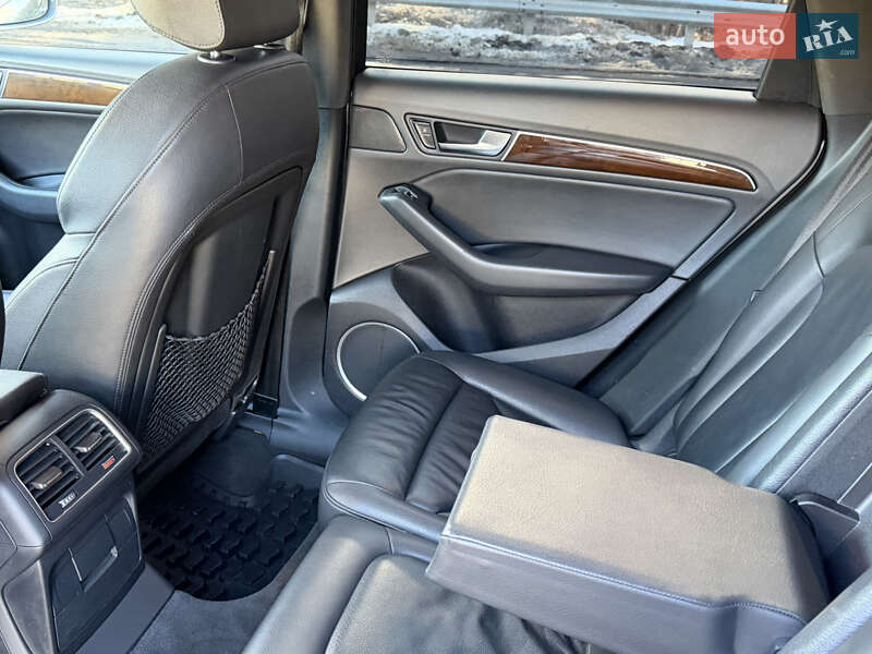 Позашляховик / Кросовер Audi Q5 2016 в Ковелі