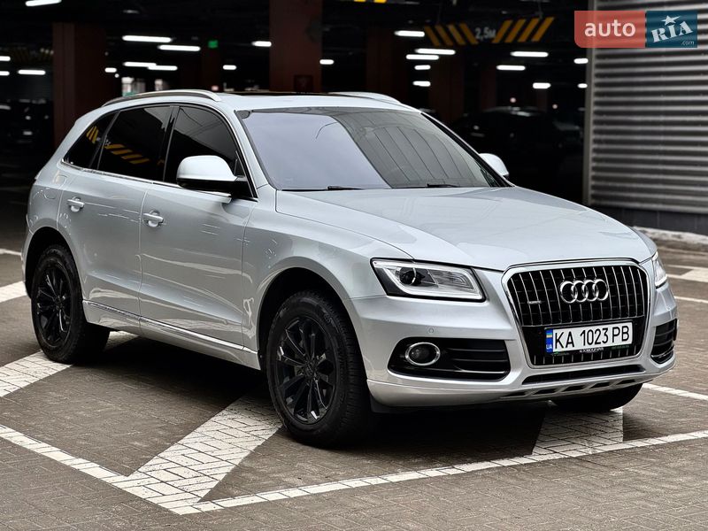 Позашляховик / Кросовер Audi Q5 2012 в Києві