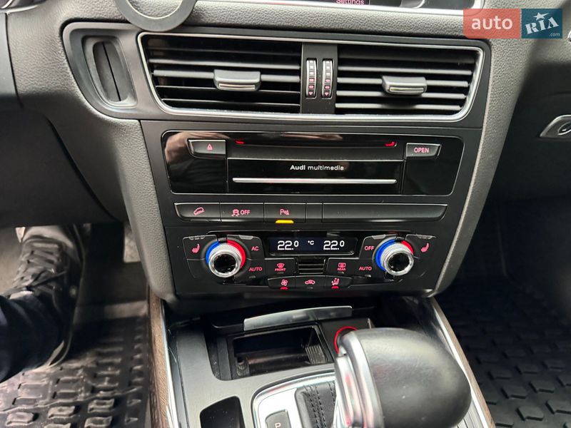 Позашляховик / Кросовер Audi Q5 2012 в Києві