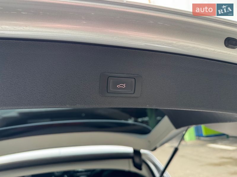 Позашляховик / Кросовер Audi Q5 2012 в Києві